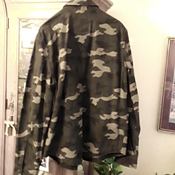 Young Men's Levi's Lightweight Jacket - Picture 3 of 11